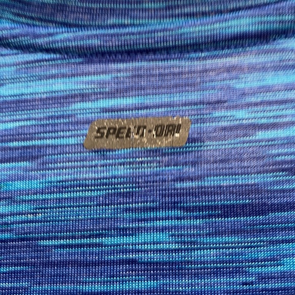 Cascade sport and Danskin tshirt bundle! - Picture 4 of 12